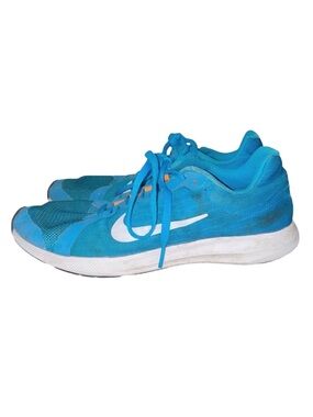 NIKE Boy's Blue And White Athletic Shoes Size 5